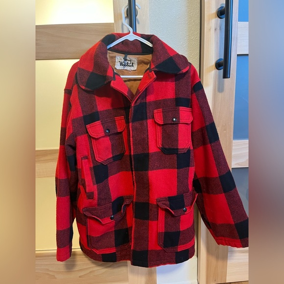 Vintage Men’s Woolrich Plaid Wool Coat - Picture 1 of 4